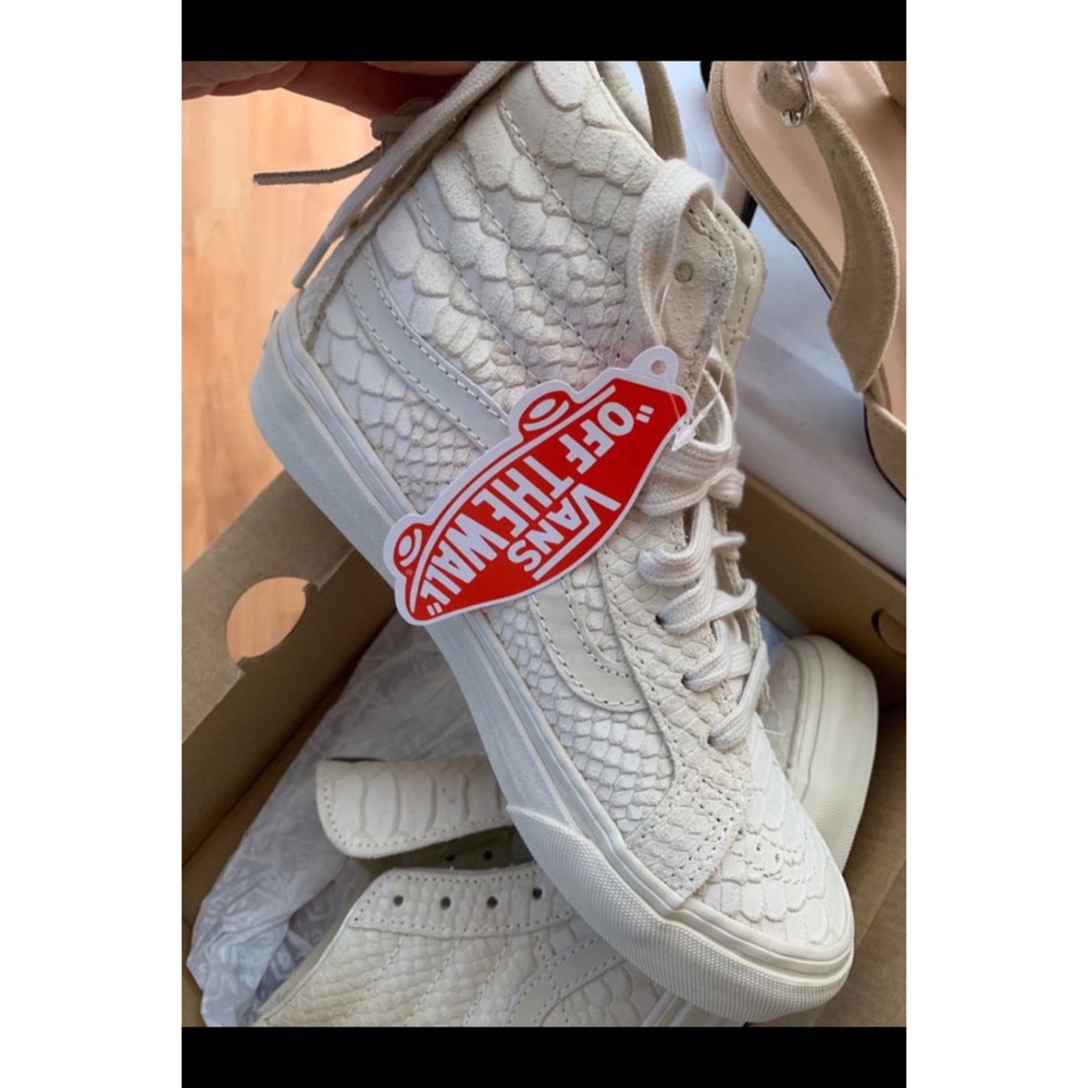 Vans high top